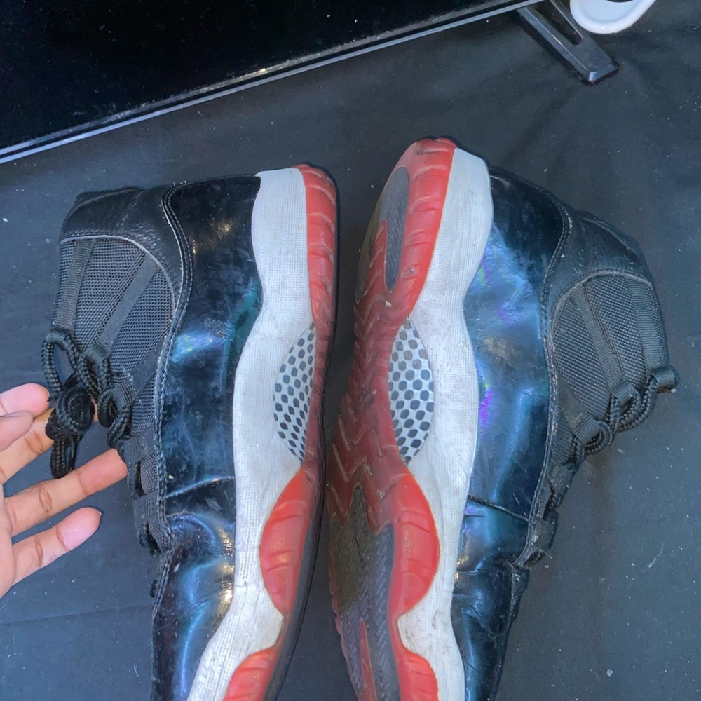 Jordan 11 “Bred”